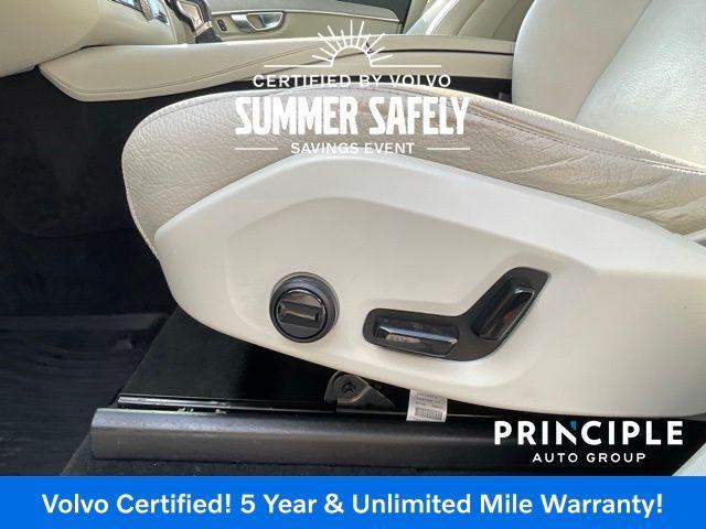 used 2022 Volvo XC90 car, priced at $39,962