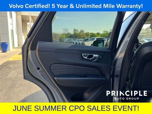 used 2022 Volvo XC60 car, priced at $31,962