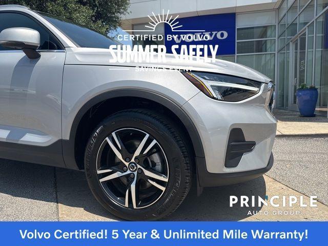 used 2025 Volvo XC40 car, priced at $33,962