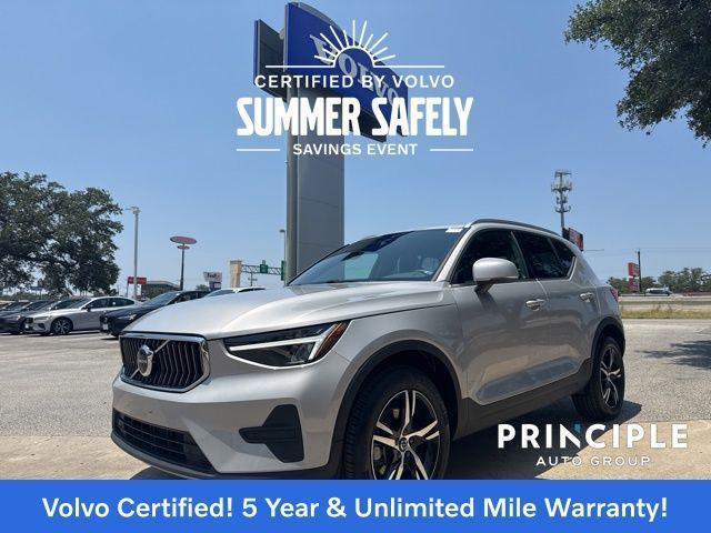 used 2025 Volvo XC40 car, priced at $33,962