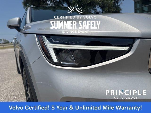 used 2025 Volvo XC40 car, priced at $33,962