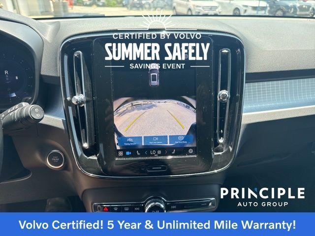 used 2025 Volvo XC40 car, priced at $33,962