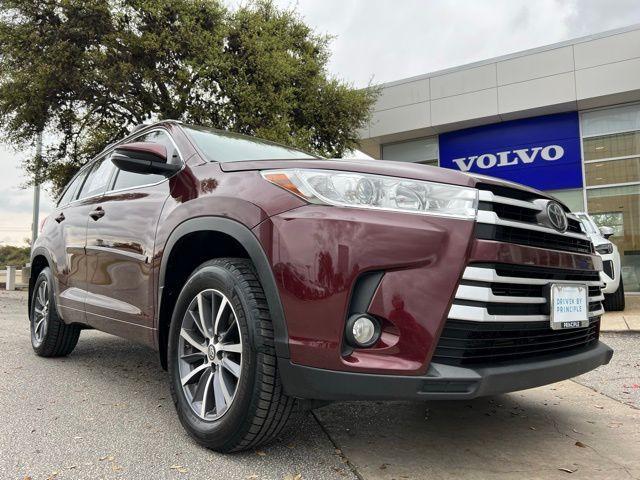 used 2018 Toyota Highlander car, priced at $21,968