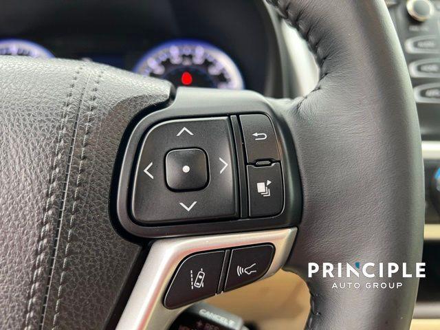 used 2018 Toyota Highlander car, priced at $27,968