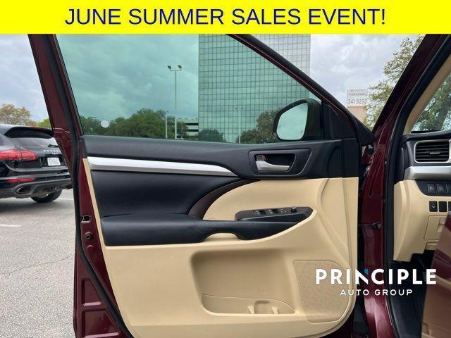 used 2018 Toyota Highlander car, priced at $19,968