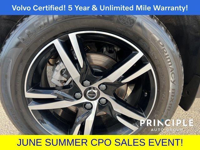 used 2025 Volvo XC40 car, priced at $37,962