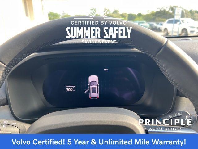 used 2025 Volvo XC40 car, priced at $35,962