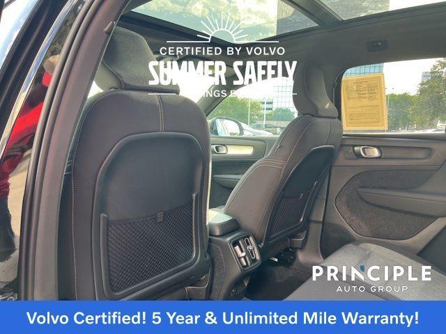 used 2025 Volvo XC40 car, priced at $35,962