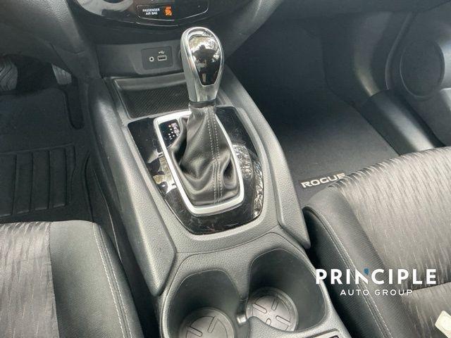 used 2019 Nissan Rogue car, priced at $10,962