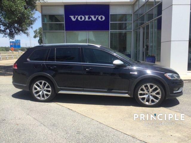 used 2019 Volkswagen Golf Alltrack car, priced at $20,962