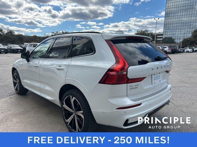 new 2025 Volvo XC60 car, priced at $59,885