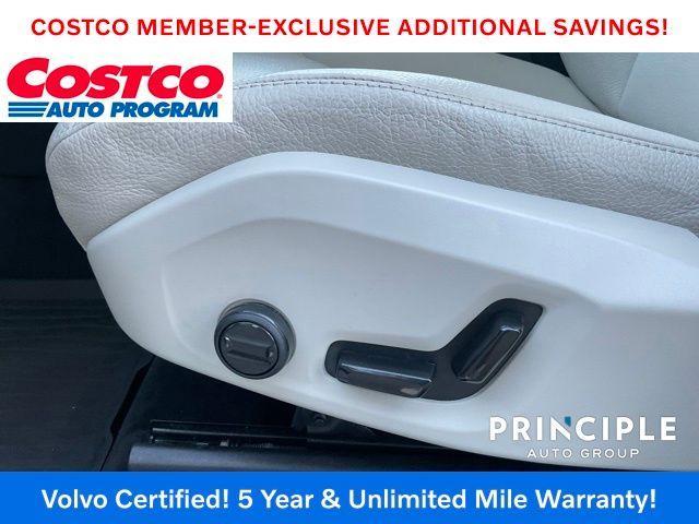 used 2023 Volvo XC60 car, priced at $38,968