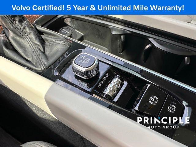 used 2021 Volvo XC60 car, priced at $34,968