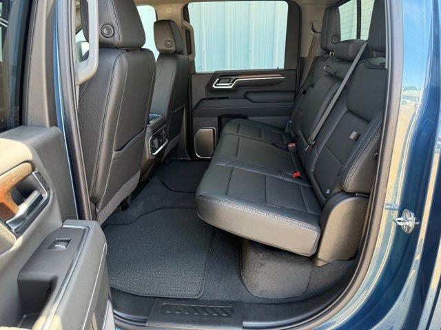 new 2025 GMC Sierra 2500 car