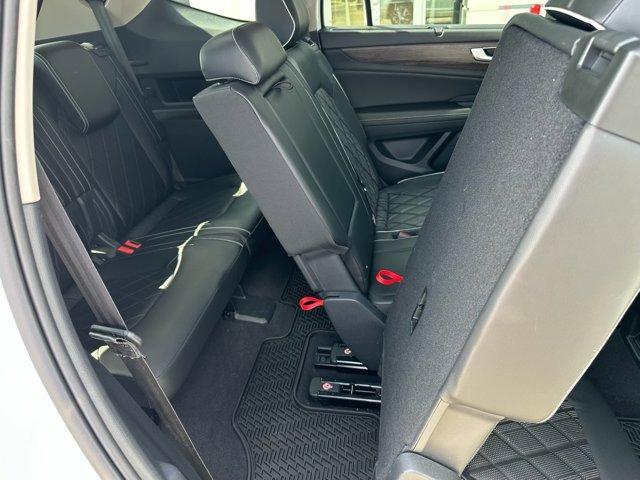 used 2024 Volkswagen Atlas car, priced at $37,500