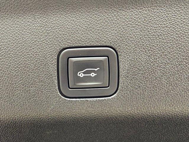 used 2023 GMC Yukon car, priced at $73,500
