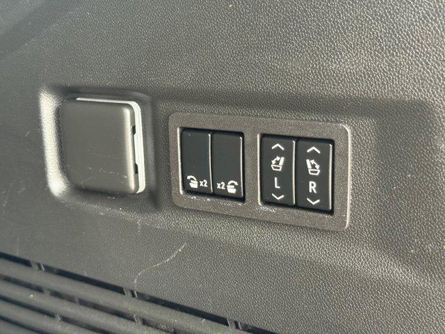 used 2023 GMC Yukon car, priced at $73,500