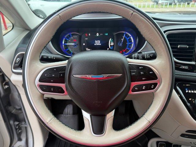 used 2018 Chrysler Pacifica Hybrid car, priced at $15,875