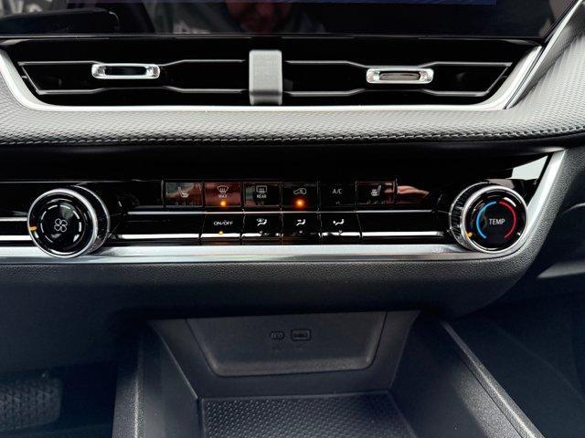 used 2025 Chevrolet Equinox car, priced at $26,995