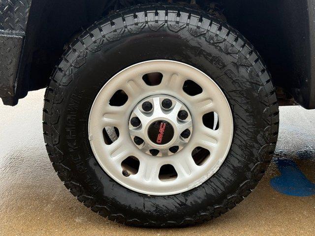 used 2019 GMC Sierra 2500 car, priced at $29,275