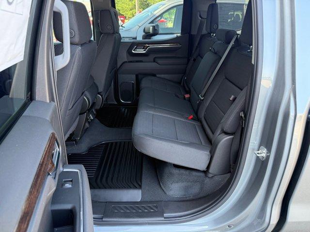 new 2025 GMC Sierra 1500 car, priced at $53,390