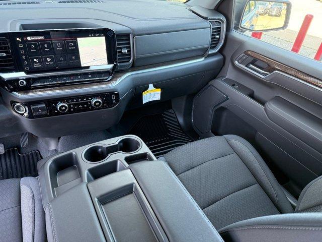 new 2025 GMC Sierra 1500 car, priced at $53,390