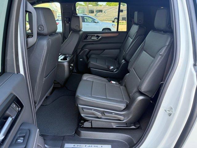 new 2025 GMC Yukon XL car, priced at $91,560
