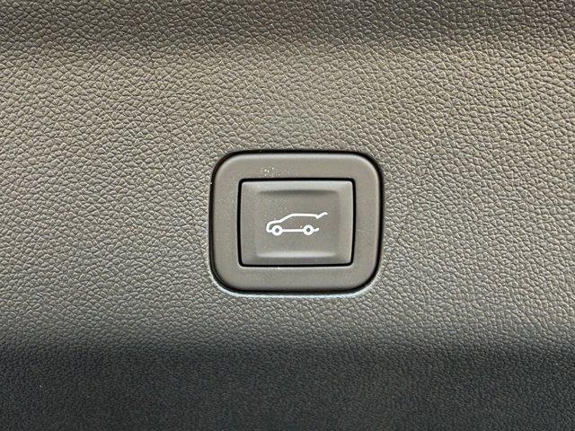 new 2025 GMC Yukon XL car, priced at $91,560