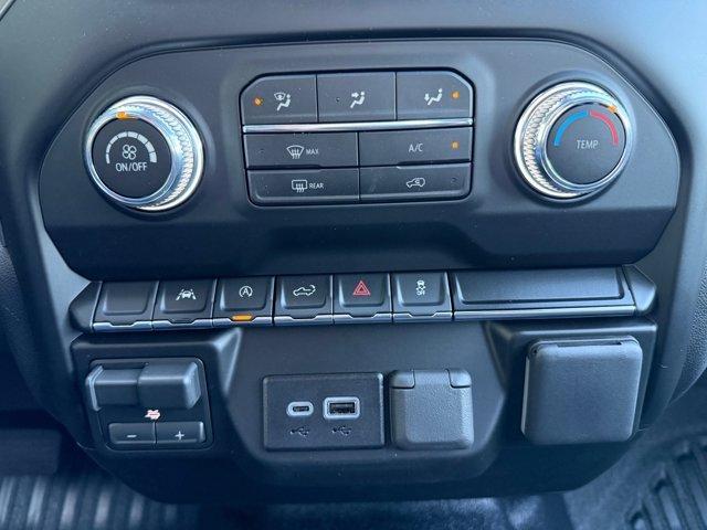 new 2026 GMC Sierra 1500 car, priced at $43,470