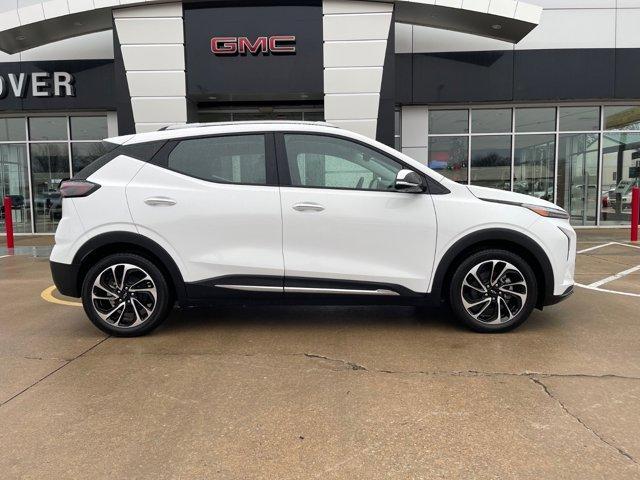 used 2023 Chevrolet Bolt EUV car, priced at $28,995