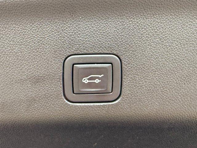 used 2024 GMC Yukon car, priced at $76,985