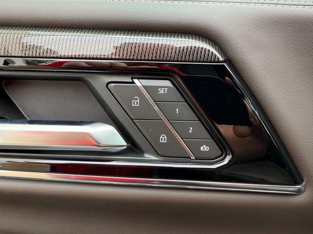 new 2025 GMC Yukon XL car, priced at $77,105