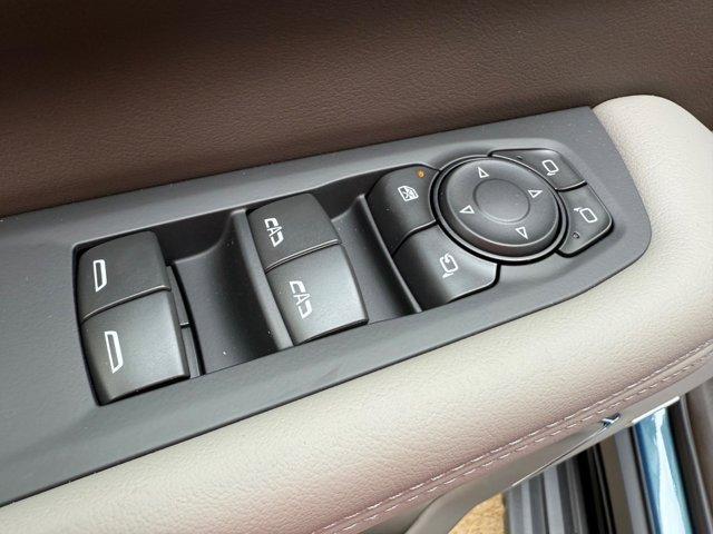 new 2025 GMC Yukon XL car, priced at $77,105