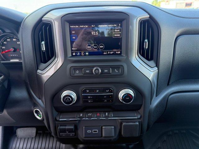 new 2025 GMC Sierra 2500 car, priced at $50,720
