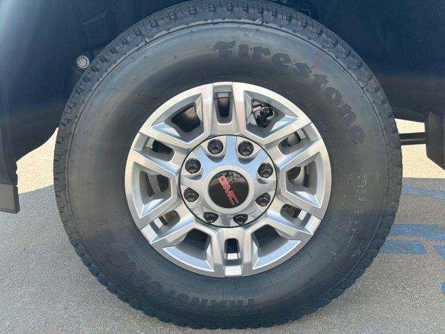 new 2025 GMC Sierra 2500 car, priced at $50,720