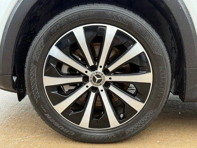 used 2023 Mercedes-Benz GLB 250 car, priced at $34,975