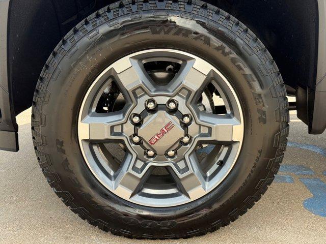new 2025 GMC Sierra 2500 car, priced at $80,485
