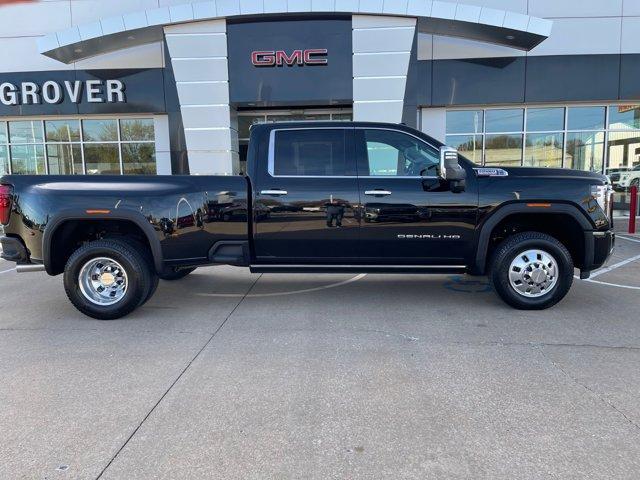 new 2025 GMC Sierra 3500 car, priced at $89,900