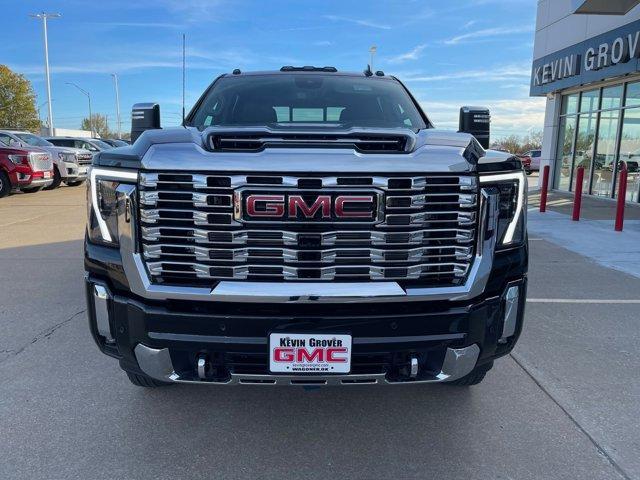 new 2025 GMC Sierra 3500 car, priced at $89,900