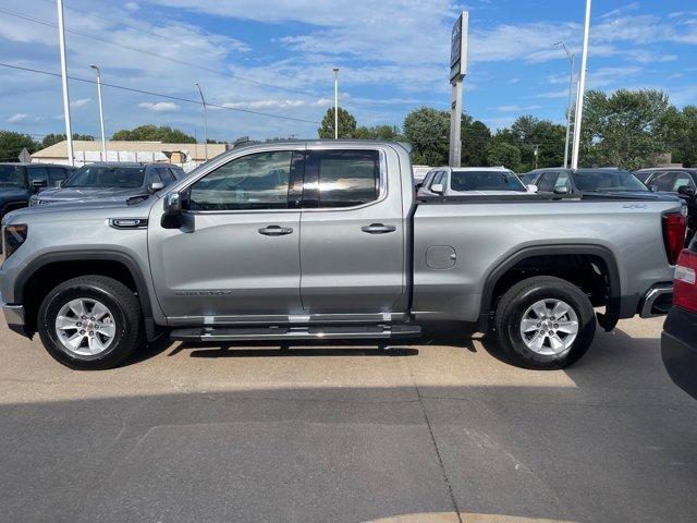 new 2024 GMC Sierra 1500 car, priced at $48,390