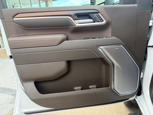 new 2026 GMC Sierra 2500 car, priced at $75,405