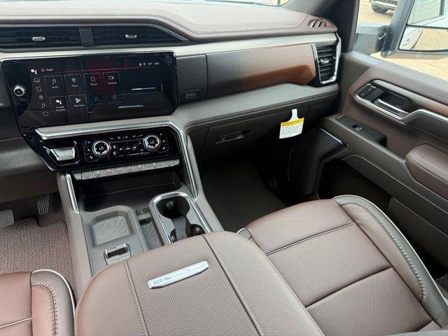 new 2026 GMC Sierra 2500 car, priced at $75,405