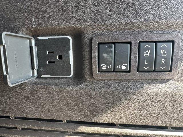 used 2021 GMC Yukon XL car, priced at $49,985