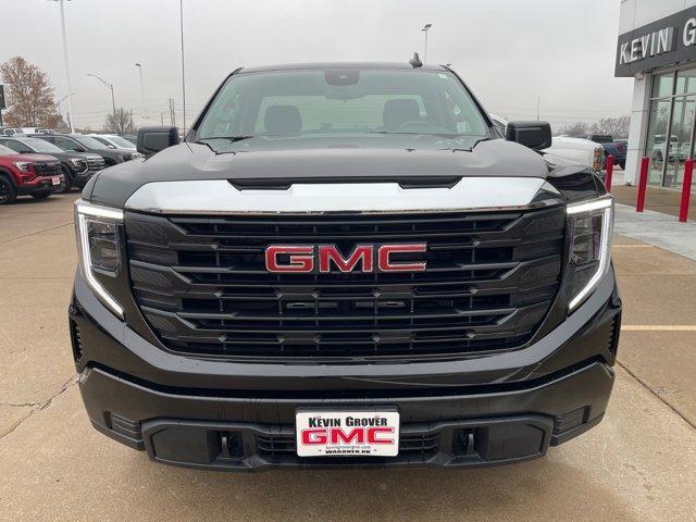 new 2025 GMC Sierra 1500 car, priced at $45,920