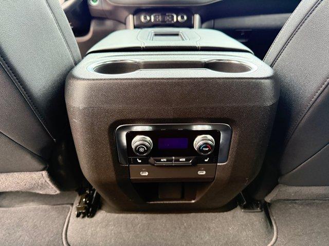 used 2024 GMC Yukon car