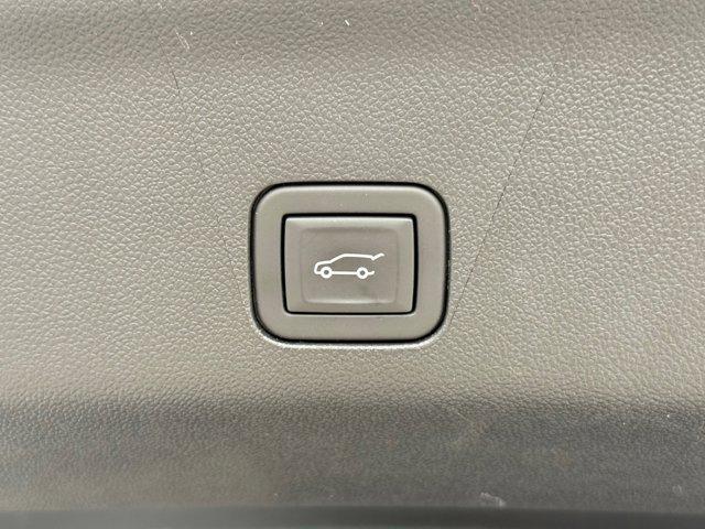 used 2024 GMC Yukon car