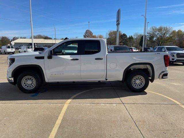 new 2025 GMC Sierra 1500 car, priced at $48,485