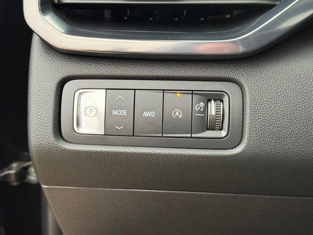 used 2025 GMC Acadia car, priced at $51,750