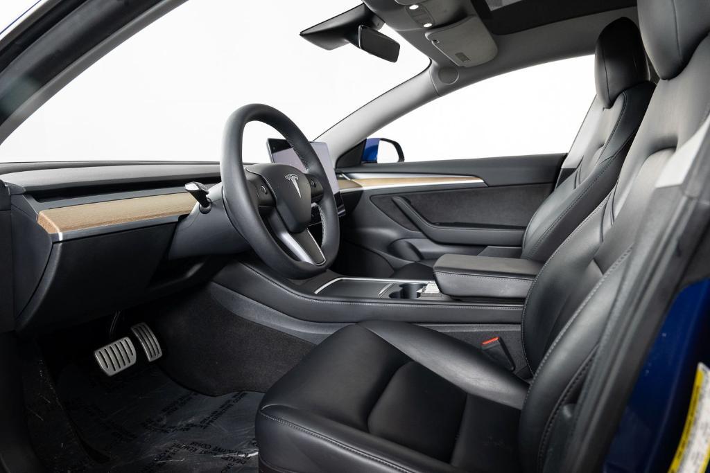 used 2021 Tesla Model 3 car, priced at $26,495