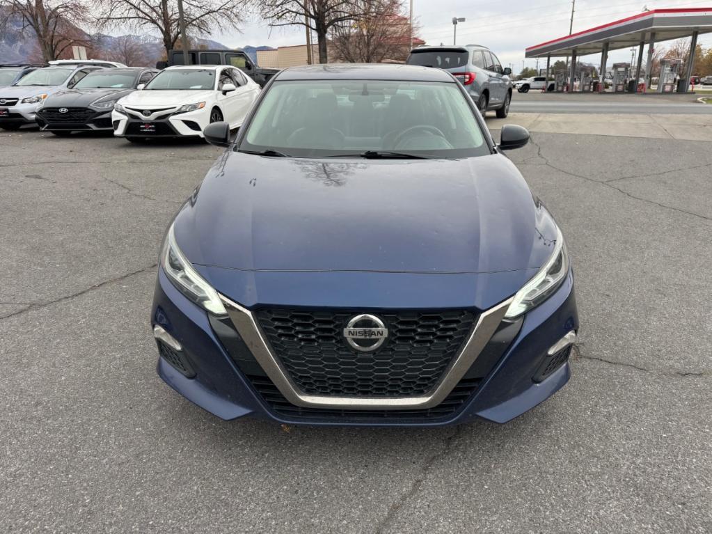 used 2019 Nissan Altima car, priced at $9,995